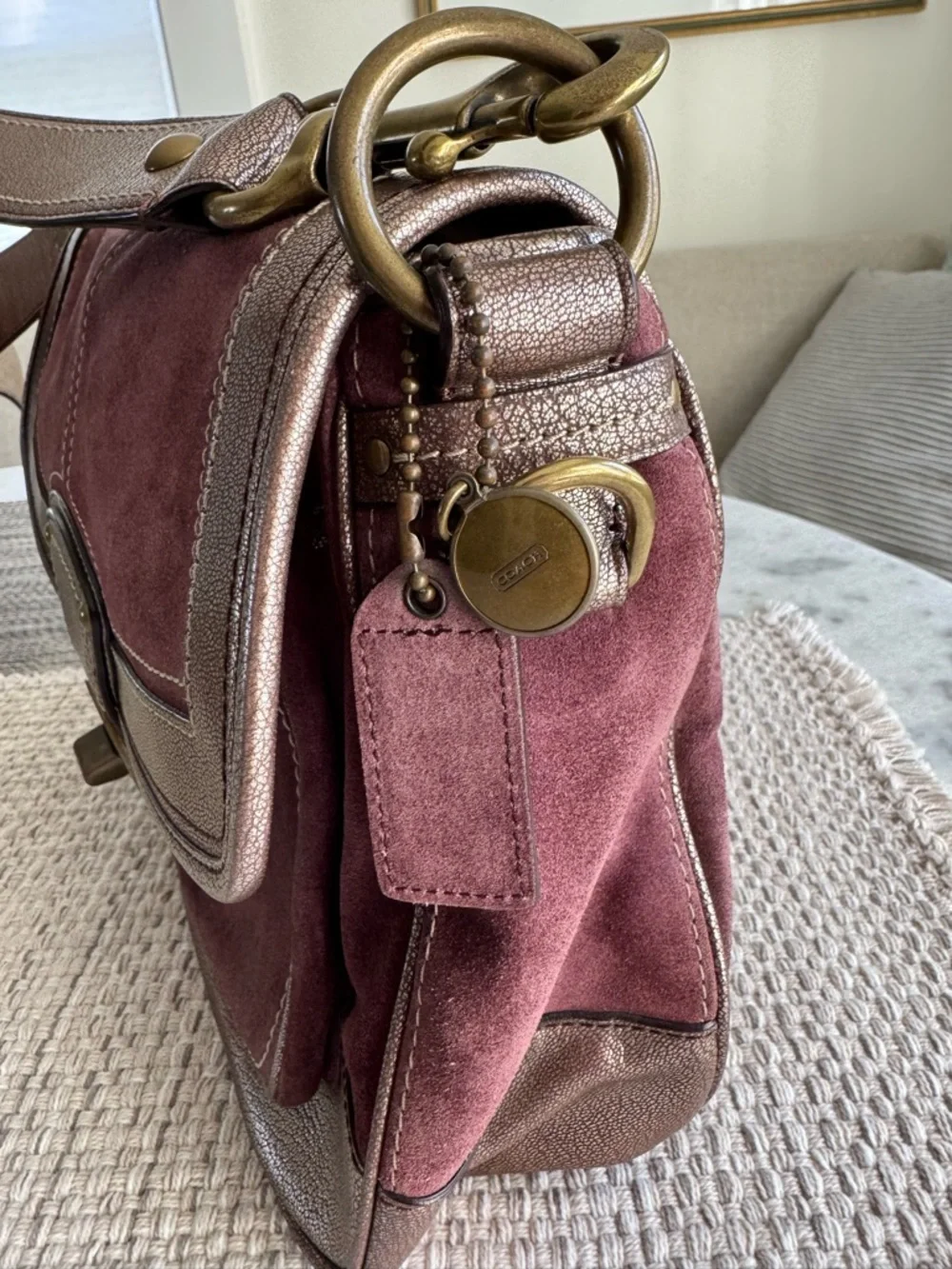 Coach Legacy Ali Shoulder Flap Bag in Plum Suede - Picture 5 of 17